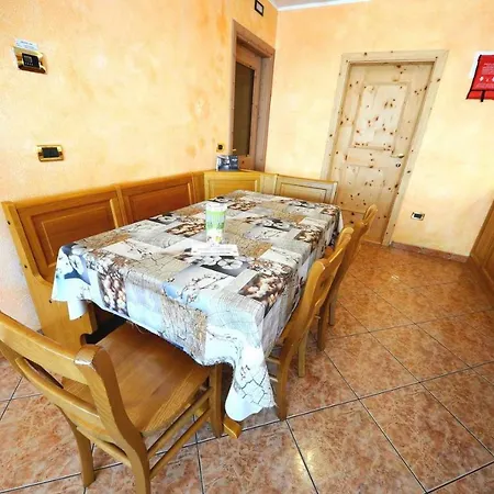 Alpen Royal By Apartmanhotel 2*