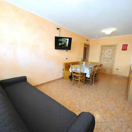 Apartmanhotel Alpen Royal By 2*